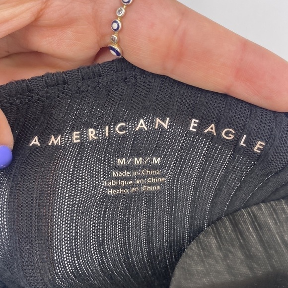 American Eagle Ribbed V-Neck Sweatshirt - Picture 10 of 11